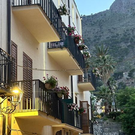 Badia Rooms & Breakfast Castellammare del Golfo Exterior photo