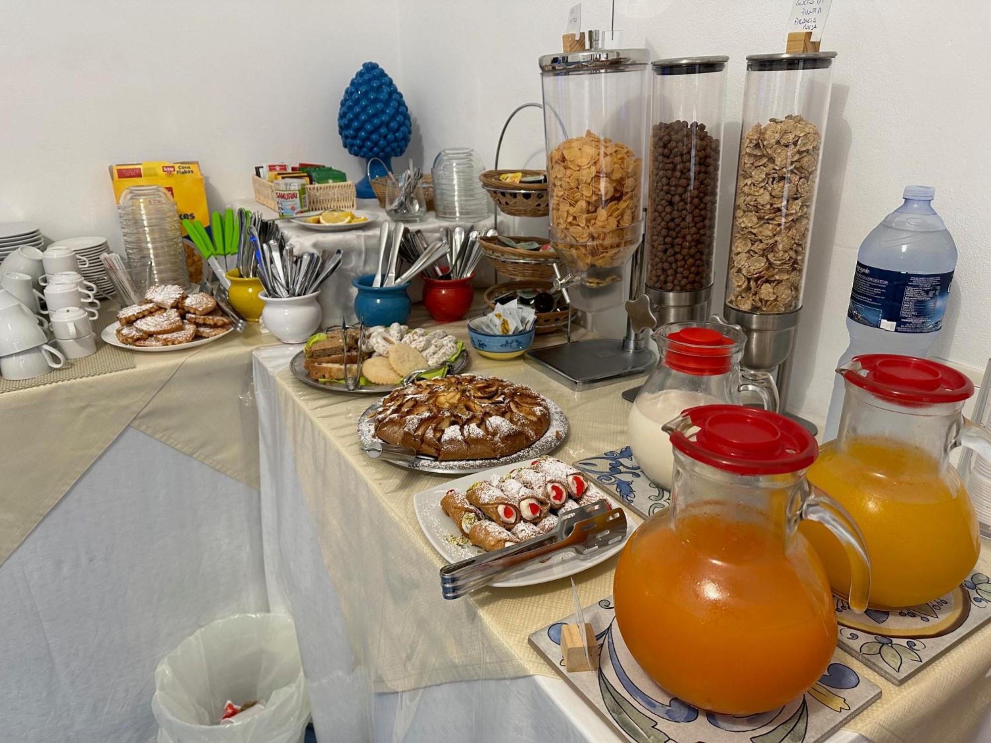Badia Rooms & Breakfast Castellammare del Golfo Exterior photo