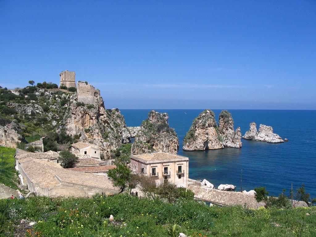 Badia Rooms & Breakfast Castellammare del Golfo Exterior photo