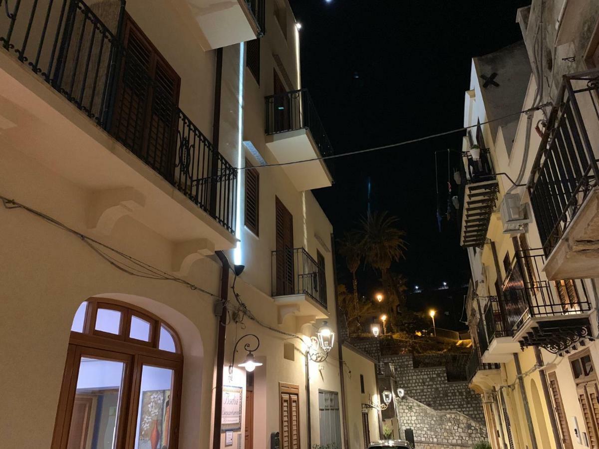Badia Rooms & Breakfast Castellammare del Golfo Exterior photo